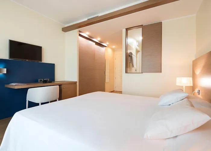 Il Porticciolo Laveno-Mombello