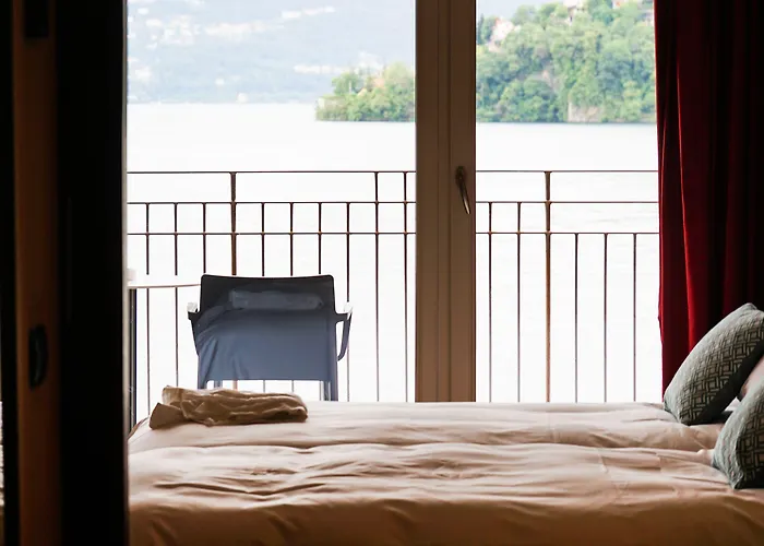 Il Porticciolo Hotel Laveno-Mombello